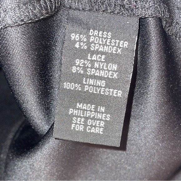 Short sequine Black Embroidered Bodycon Long Sleeve Cocktail Dress - Picture 6 of 9